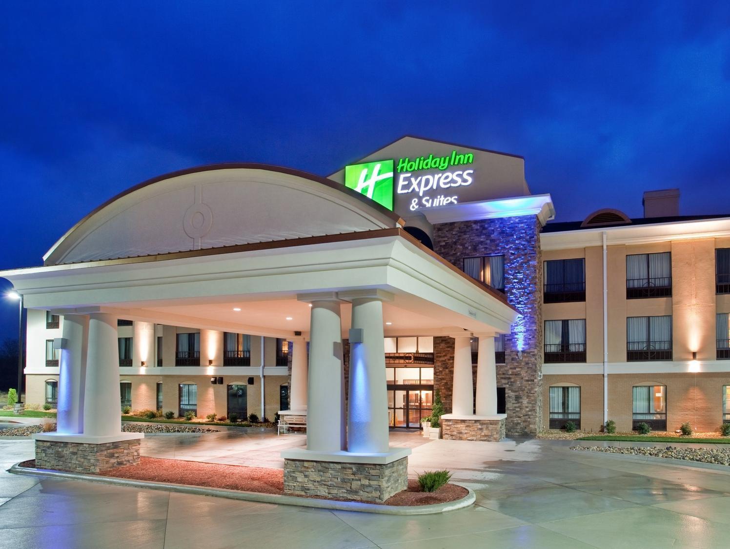 Holiday Inn Express Hotel And Suites Saint Robert By Ihg Exteriér fotografie