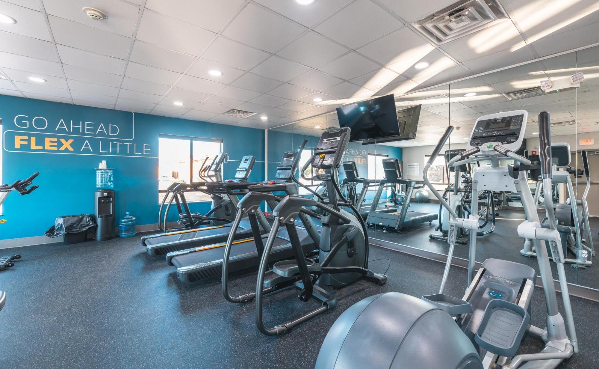 Holiday Inn Express Hotel And Suites Saint Robert By Ihg Exteriér fotografie