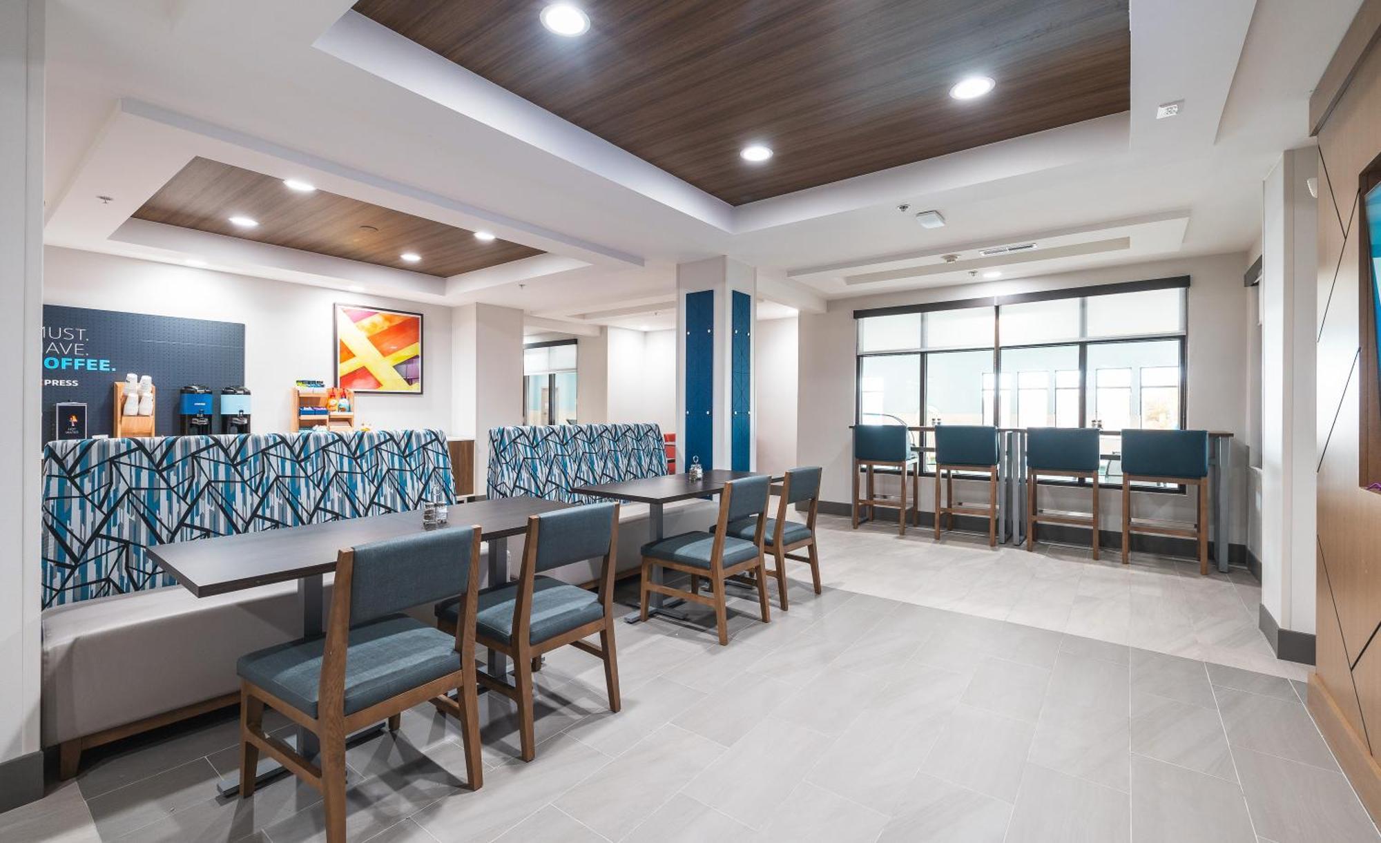 Holiday Inn Express Hotel And Suites Saint Robert By Ihg Exteriér fotografie