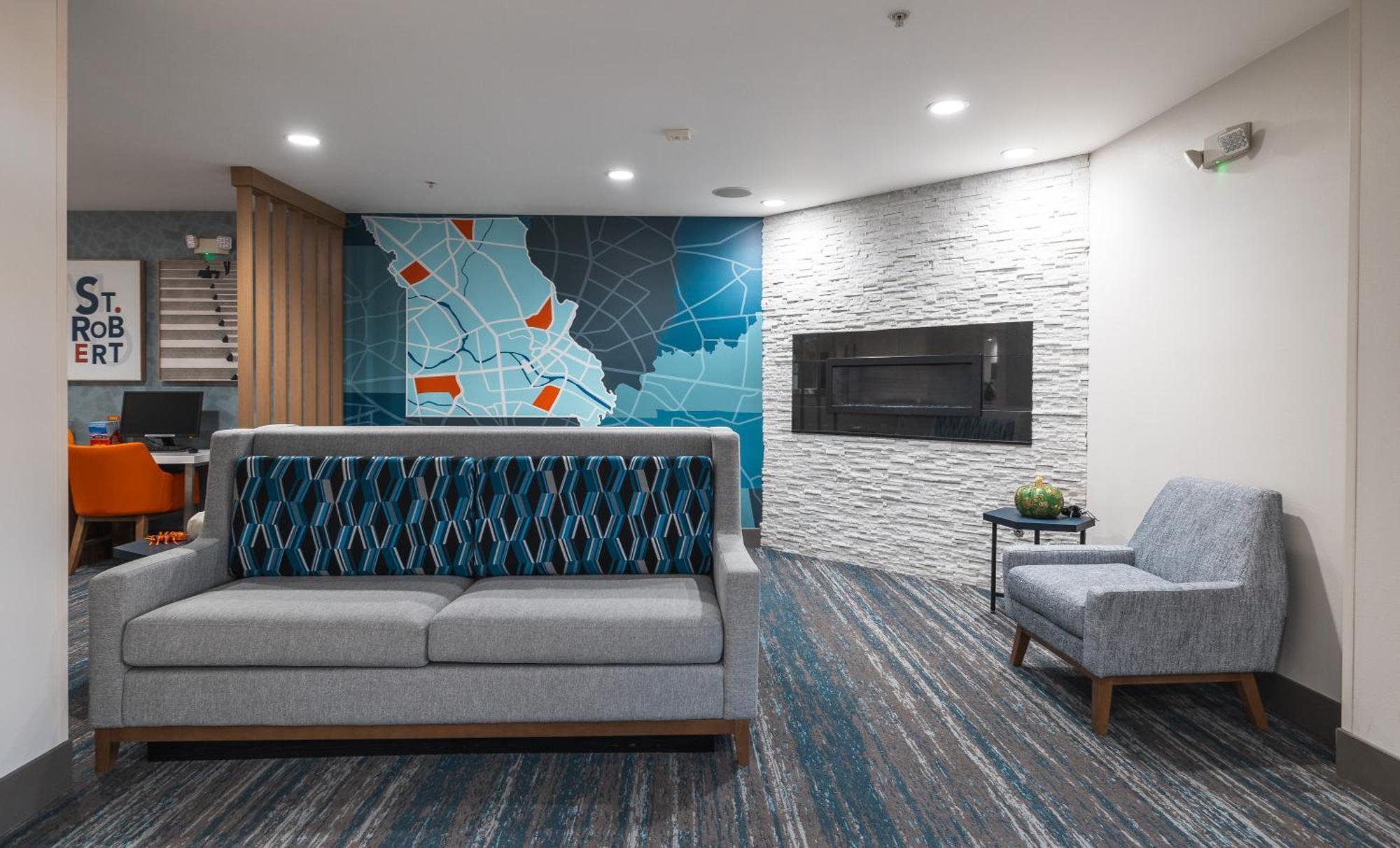 Holiday Inn Express Hotel And Suites Saint Robert By Ihg Exteriér fotografie