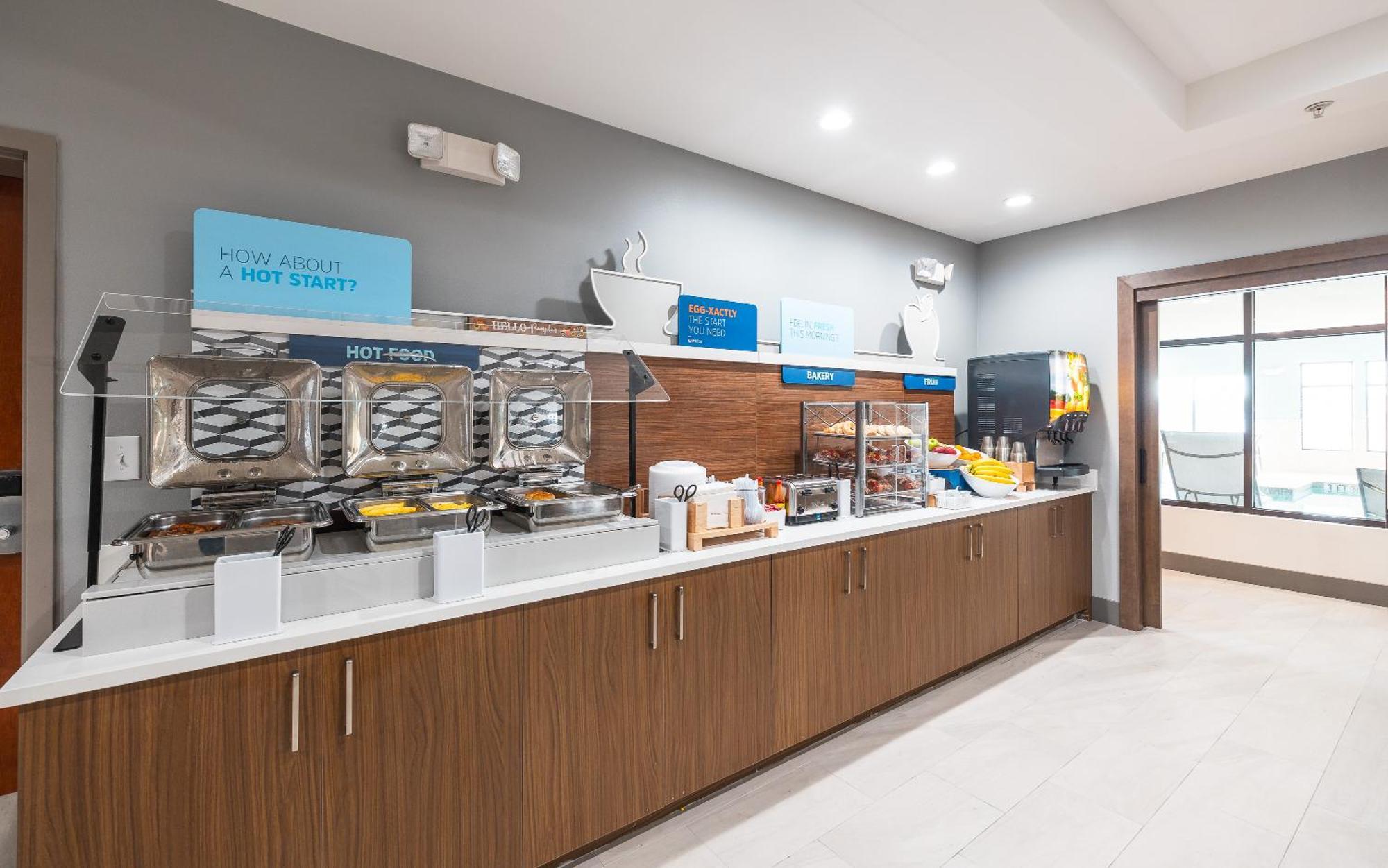 Holiday Inn Express Hotel And Suites Saint Robert By Ihg Exteriér fotografie